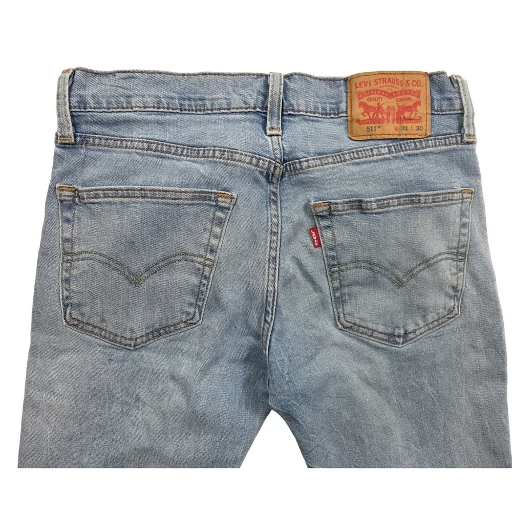 Levi's 511 Slim Fit Light Wash Tapered‎ Leg Denim Jeans Men's Size 31x30